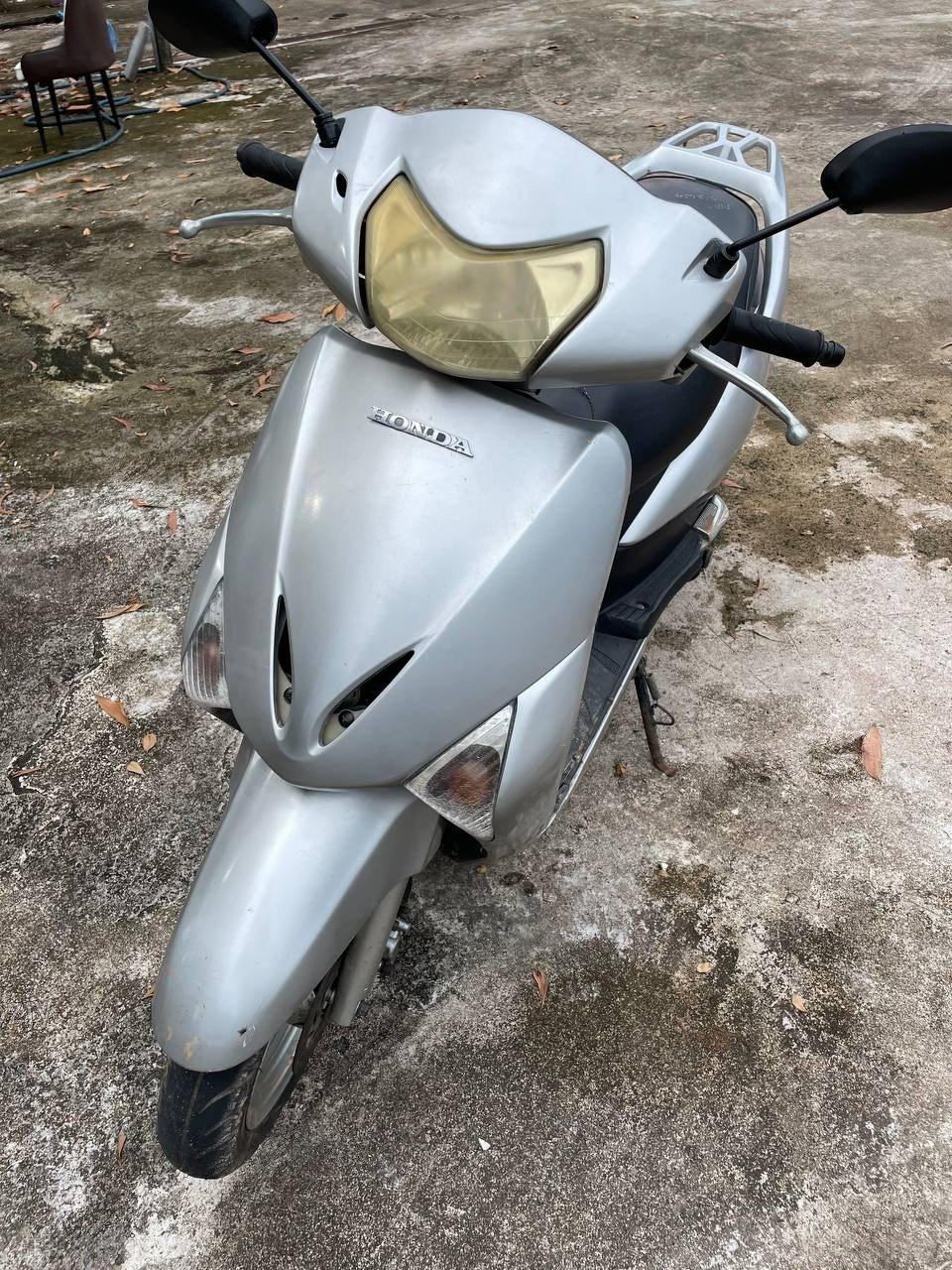 出售物品:本田 价 格:380 USD …