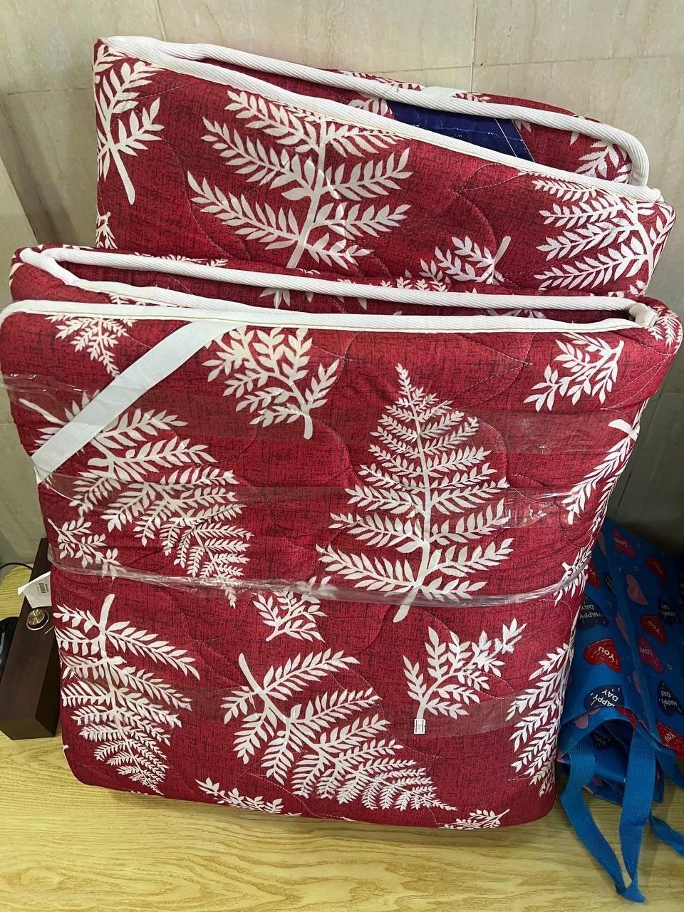 出售物品:床垫 价 格:30 USD …
