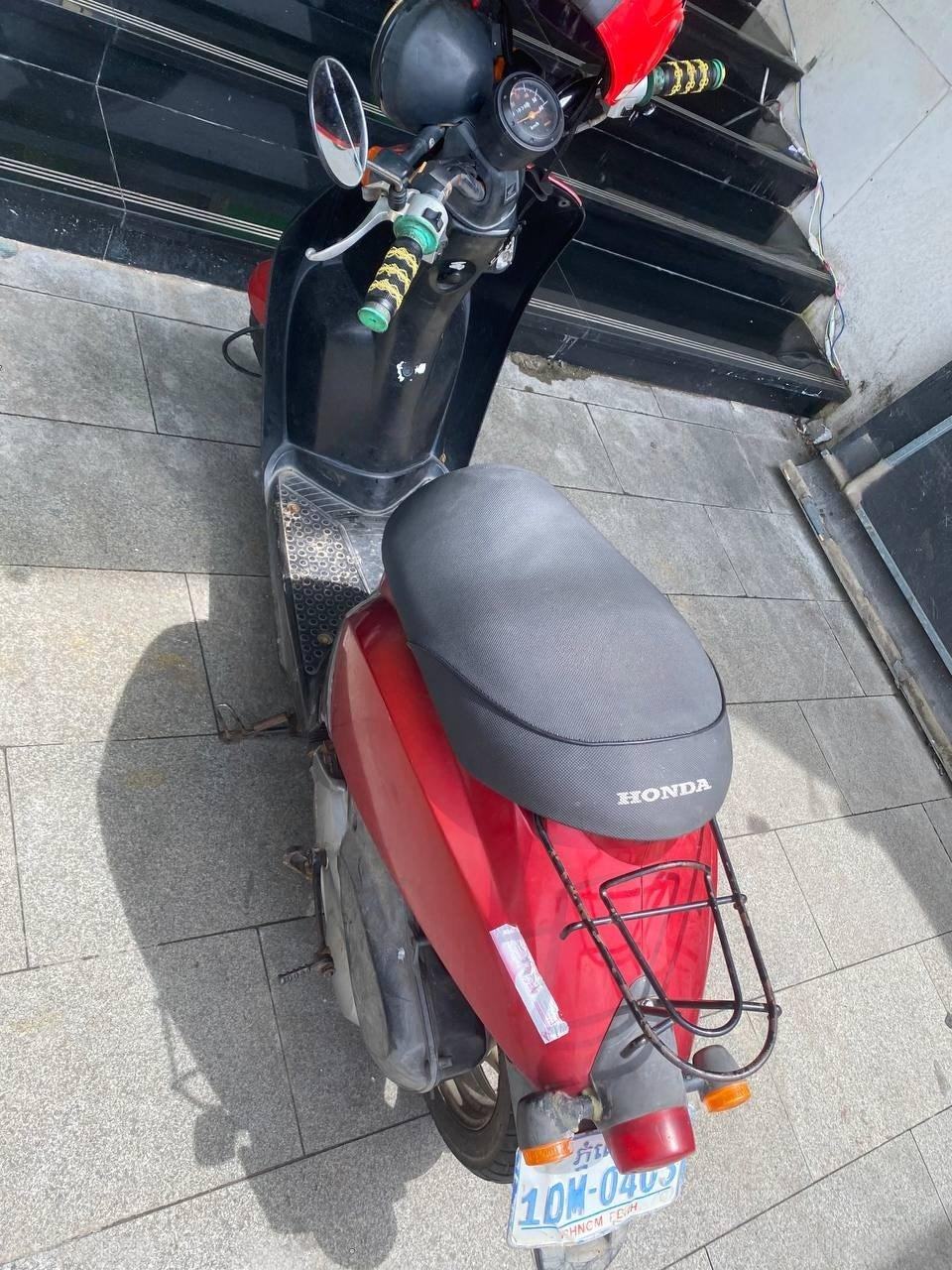 出售物品:摩托车 价 格:180 商品类…